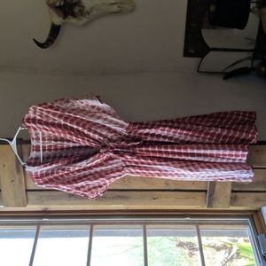 Doleman short sleeve low v-neck tie front ikat rust colored dress